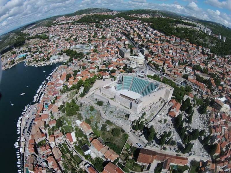 Appartement Matija à Šibenik Extérieur photo