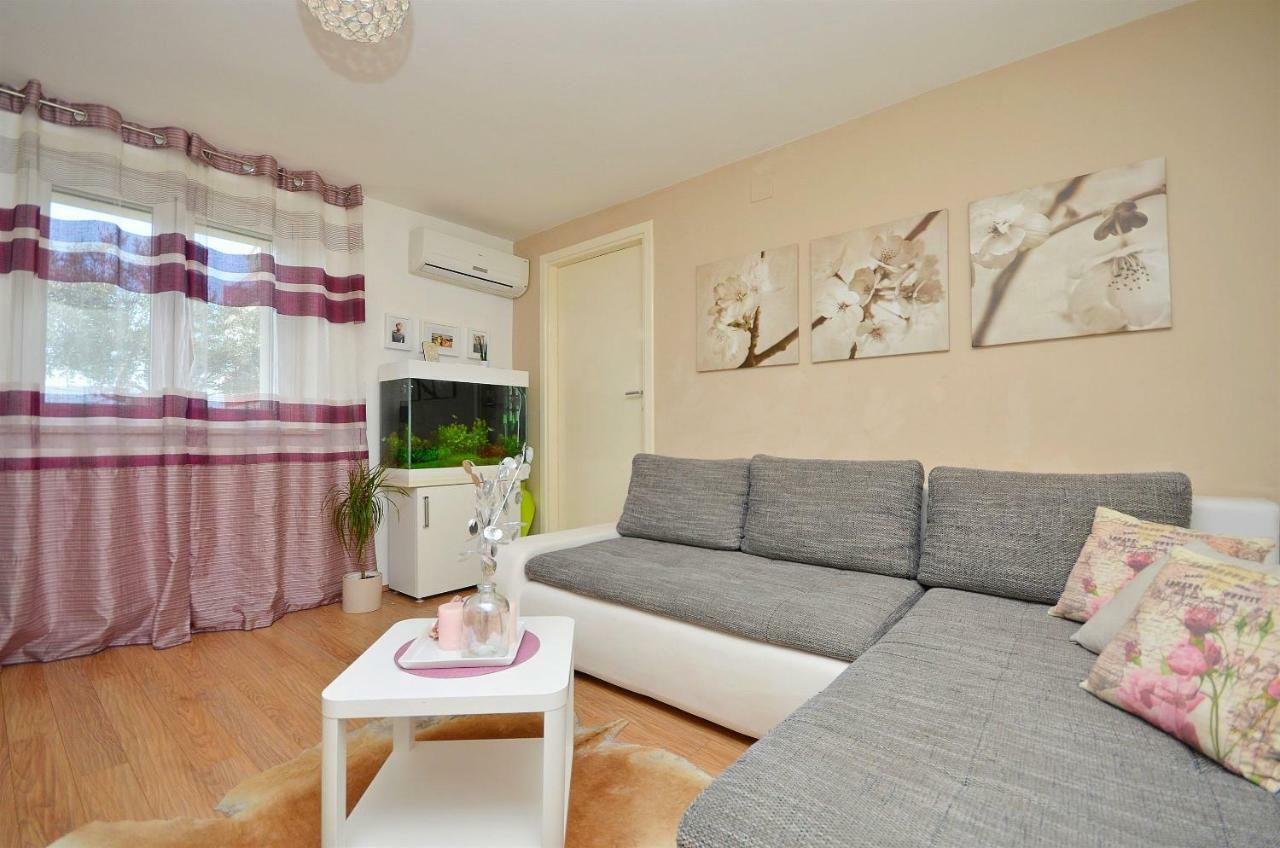 Appartement Matija à Šibenik Extérieur photo